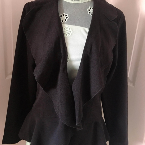 Woman's blazer - Picture 3 of 6